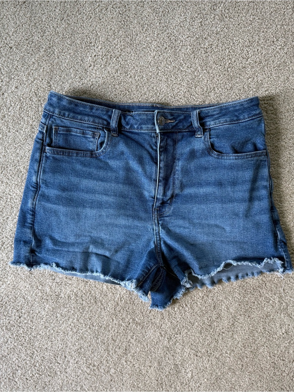 American Eagle Mom Shorts Denim Jean Shorts Stretch Frayed Hem Size 12